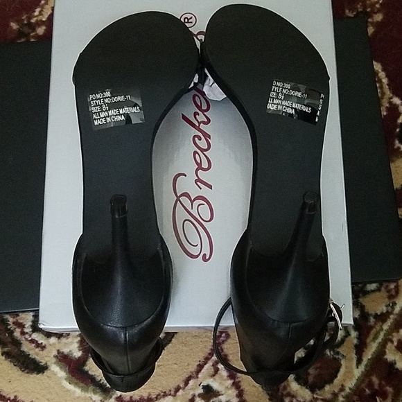 Black leather strap sandals - Picture 2 of 4